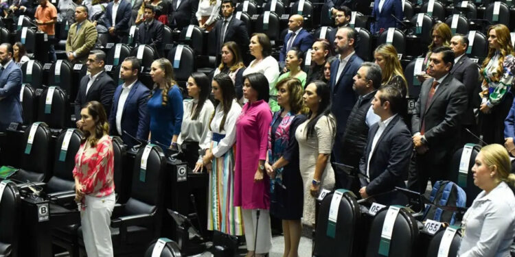 Más del 90% de diputados y 77% de senadores buscan reelección: INE