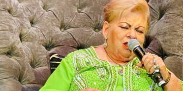 Oficina de Paquita la del Barrio niega que la cantante este grave, aunque confirman hospitalización