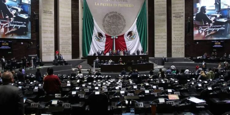 Se estanca en Congreso reducción de jornada laboral