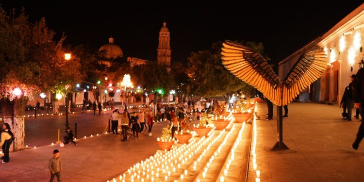 Invitan a la “Fiesta de las Velas” en Cosalá, Pueblo Mágico