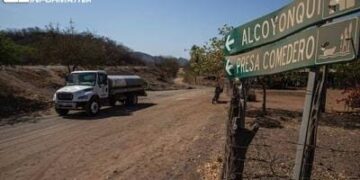 Se enfrentan militares y civiles en Alcoyonqui, Culiacán