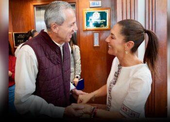 Pese a recomendación del gobernador de que MORENISTAS no vayan a mitines, Vargas Landeros asiste a evento de Sheinbaum en Topolobampo