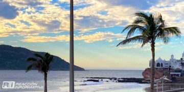 Sábado con clima agradable y parcialmente nublado en Mazatlán