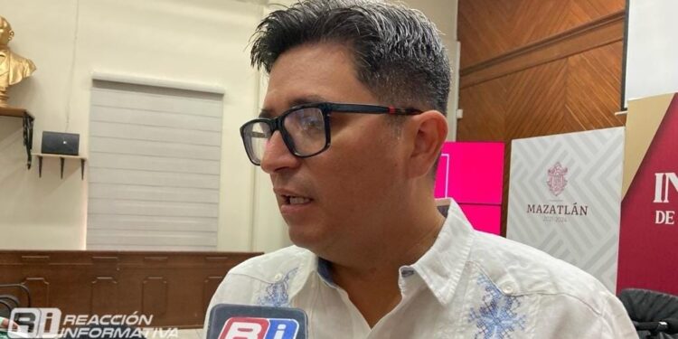 Por temporada navideña en Mazatlán otorgan 288 permisos a vendedores en los alrededores del Centro y la Plazuela Machado