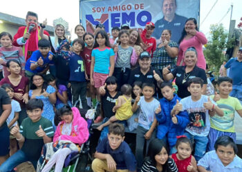 ¡Se armaron las posadas! Memo Romero consiente a más de 800 niños
