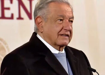 AMLO asegura que “superfarmacia” contará con medicinas y entrará en operación “mañana mismo”