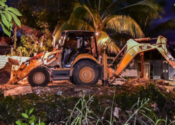 “No nos rajamos, seguimos resolviendo los problemas de Mazatlán”, Edgar González