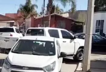 Tras 2 Años de No Ver a Su Mamá, Regresan de EU y Encuentran Sólo Sus Huesos