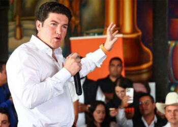 Samuel García reasume funciones como gobernador de Nuevo León