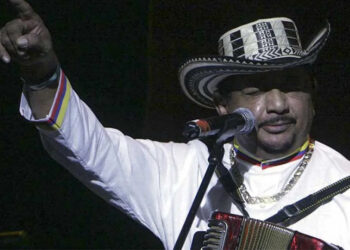 Muere el cantante colombiano Lisandro Meza, el rey sabanero del acordeón