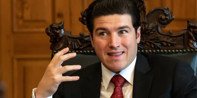 Samuel García reasume gubernatura de NL y “no se va a la campaña”