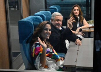 AMLO inaugura el segundo tramo del Tren Maya