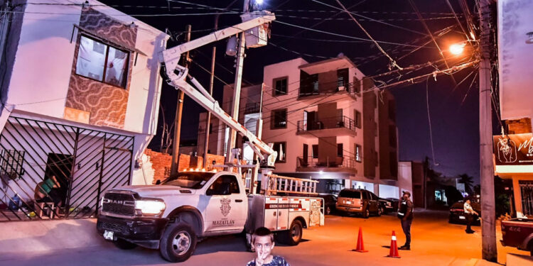 ¡De estreno! Familias de la Francisco Villa reciben pavimentación de las calles Jorge Zalazar y Agustín Arango