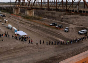 EU reabre dos cruces ferroviarios entre Texas y México