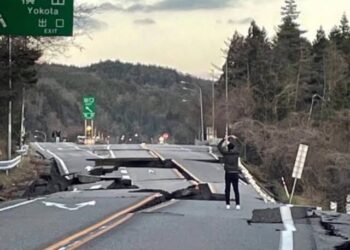Potentes sismos de hasta 7.6 sacuden Japón en el primer día de 2024
