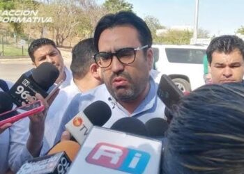 Reconoce alcalde que no hay policías en casetas de Culiacán