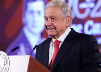 AMLO exhibe al PAN por ventilar el acuerdo con Manolo Jiménez en Coahuila