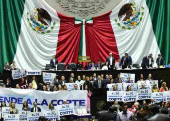 PAN advierte a AMLO y Morena que ‘no apoyará intentos por debilitar’ al INE, SCJN, INAI y otros autónomos