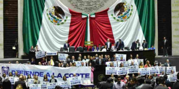 PAN advierte a AMLO y Morena que ‘no apoyará intentos por debilitar’ al INE, SCJN, INAI y otros autónomos