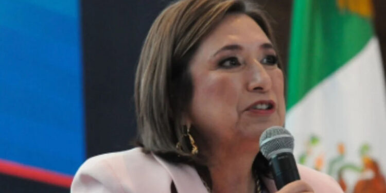 ‘AMLO envenena con mentiras todas las mañanas’: Xóchitl Gálvez ataca a López Obrador en su Mañanera de la Verdad