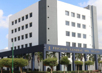 Juez Federal mantiene suspensión temporal del cargo a Jesús “M” como Rector de la UAS