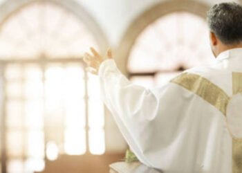 Arquidiócesis de México investiga a sacerdote por presunto abuso sexual a un menor