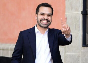 Jorge Álvarez Máynez se registra para la precandidatura presidencial por MC