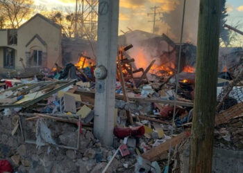 Explosión de gas en una vivienda deja 15 personas lesionadas en Sonora