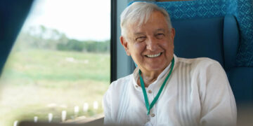 Tren Maya, al 100% para abril o mayo: AMLO