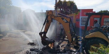 Repara JUMAPAM fuga de agua en Urbivilla del Real
