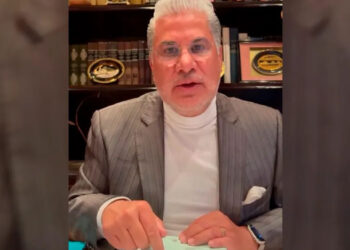 Alejandro Rojas Díaz Durán renuncia a Morena; “se desvió la 4T”, acusa