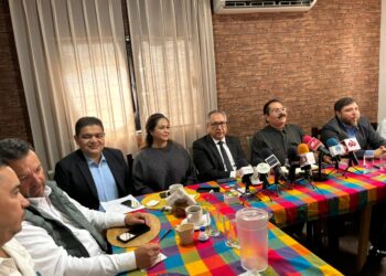 Acuerdan CORE33 y diputados reactivar iniciativa de Ley de Procedimiento Administrativo