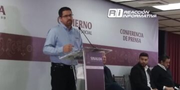 9 personas fueron hospitalizadas tras choque de camiones en Culiacán: SS