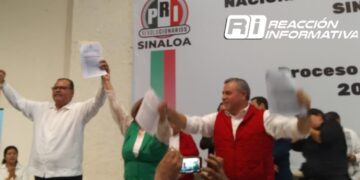 “Mingo” Vázquez oficializa su registro para ir por la Alcaldía de Ahome.