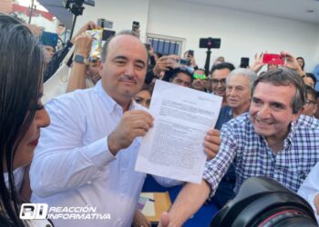 Memo Romero se registra como precandidato del PAN a la presidencia municipal de Mazatlán