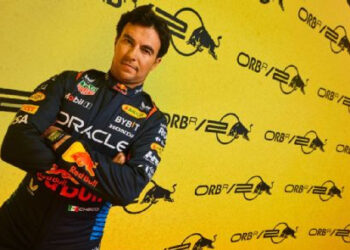 Checo Pérez: Necesito que mi parte del equipo evolucione todo el 2024