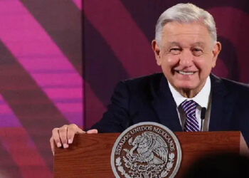 López Obrador descarta crisis económica en el futuro de México