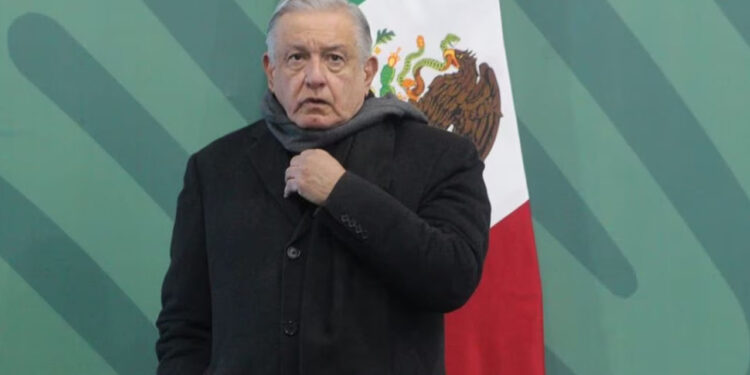 AMLO: Voy a enarbolar la bandera blanca en materia de salud