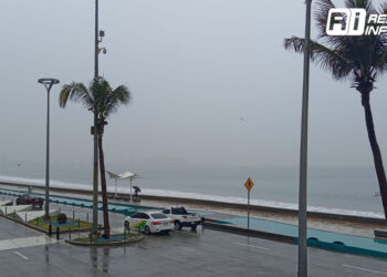 Lluvias moderadas sorprenden a Mazatlán esta mañana ¿Continuarán durante el día?