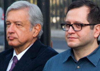 Hijo de AMLO acusa venganza y denuncia filtración de su número telefónico