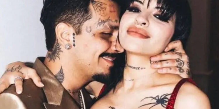 ‘Ella era para mí’: Nodal conquistó el corazón de Cazzu con la ayuda de Romeo Santos