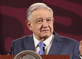 AMLO reconoce que presentó su paquete de reformas constitucionales porque vienen elecciones
