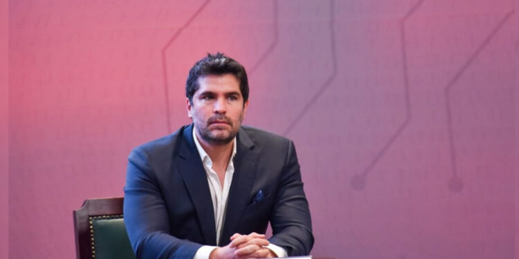 El INE, la UIF y el SAT investigarán a Eduardo Verástegui por recibir 6.9 mdp del extranjero para sus aspiraciones presidenciales