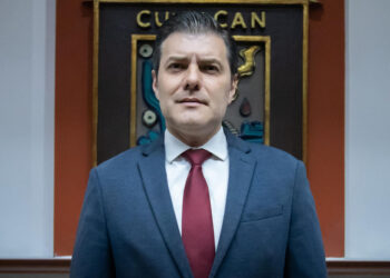 José Ernesto Peñuelas Castellanos, toma posesión como Presidente Municipal Sustituto de Culiacán