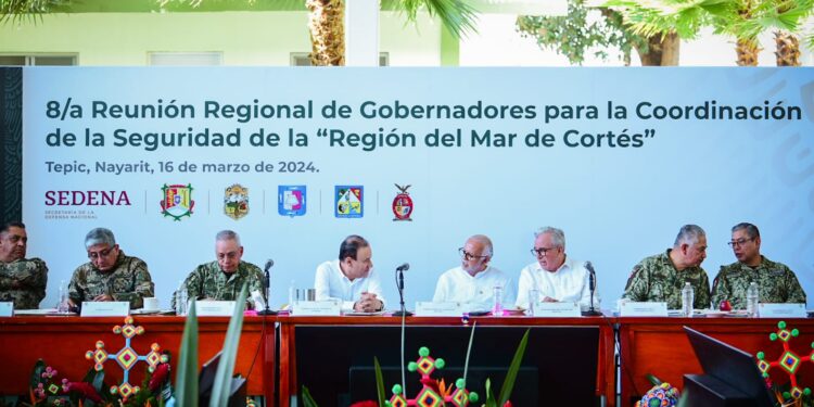Asiste Rocha a reunión de seguridad de los gobernadores del Mar de Cortés