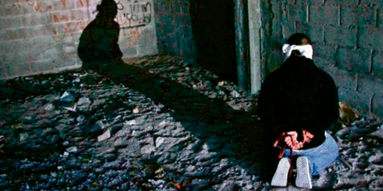 Secuestro en mercado de Culiacán; policía busca personas armadas