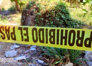 Encuentran persona calcinada y en estado de putrefacción en predio baldío