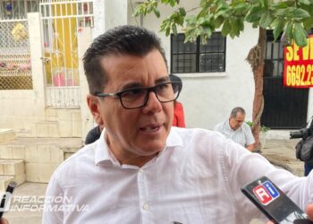 Alcalde de Mazatlán reconoce que en su gobierno los drenajes son un caos