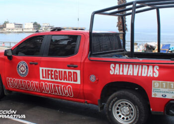Pareja de turistas fallecen ahogados en el mar