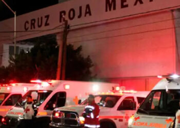 Joven es rociada con gasolina por su vecino en Torreón; sufrió quemaduras en el rostro